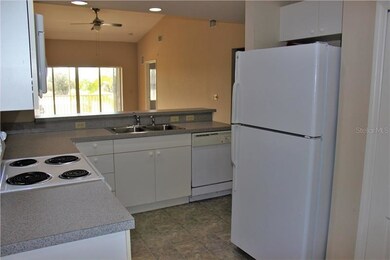 Open view in the Kitchen with a breakfast bar
