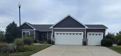 501 Prairie Meadow Dr, Stockton, IA 52769 - photo 2