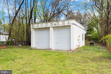 7367 E Furnace Branch Rd, Glen Burnie, MD 21060 - photo 6