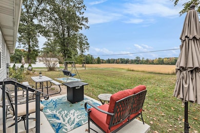 3817 Krafft Rd, Fort Gratiot, MI 48059 - photo 4