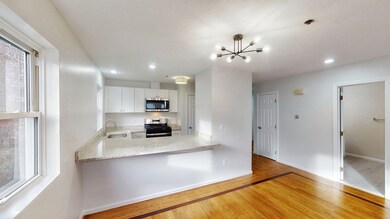 19 Elm St unit C, Amesbury, MA 01913 - photo 2