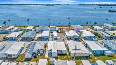 10315 Cortez Rd W unit 30F, Bradenton, FL 34210 - photo 3