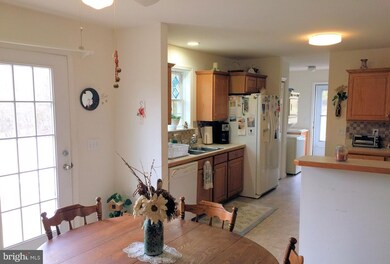 2441 Ridge Rd, Windsor Mill, MD 21244 - photo 6