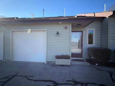 38 Tideview Dr, Dover, NH 03820 - photo 2