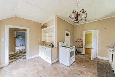 515 N Commerce St, Gainesville, TX 76240 - photo 5