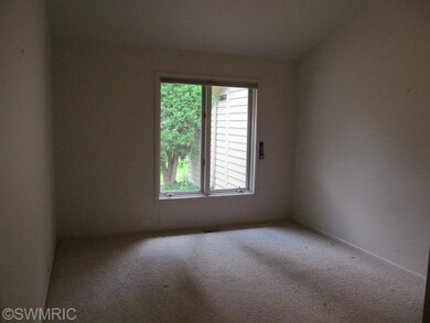 2046 Tall Meadow St NE unit 20, Grand Rapids, MI 49505 - photo 7