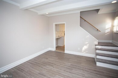 37 Claypoole Ave unit B-FRONT ENTRANCE, Moorestown, NJ 08057 - photo 4