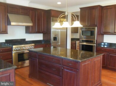 0 River Quarry Place unit 1004181162, Bethesda, MD 20817 - photo 2