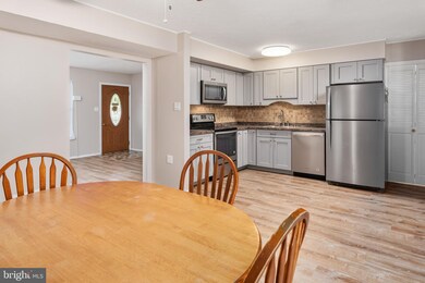 3530 Northshire Ln, Bowie, MD 20716 - photo 6