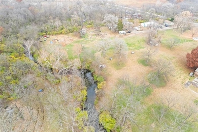 6676 NW Waukomis Dr, Kansas City, MO 64151 - photo 4