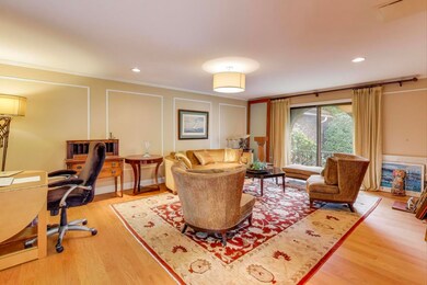 2545 Salceda Dr unit 5B2545S, Northbrook, IL 60062 - photo 7