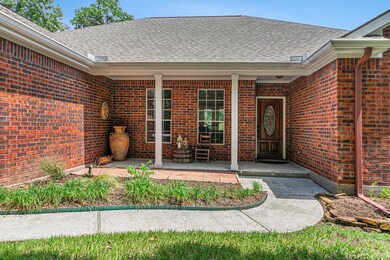 24 Lake Dr, Conroe, TX 77384 - photo 5