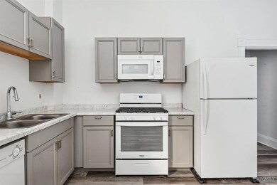 2175 Sohn St, Cincinnati, OH 45219 - photo 4