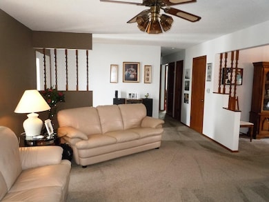 611 N 3rd Ave, Logan, IA 51546 - photo 7