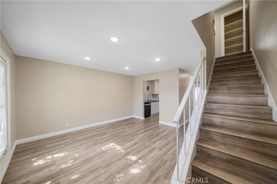 2612 Del Way unit B, Huntington Beach, CA 92648 - photo 3