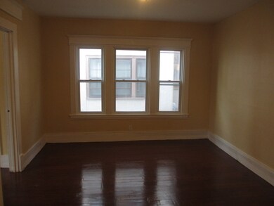 43 Hollywood St unit 1L, Springfield, MA 01108 - photo 5