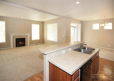 unlisted-address, Bend, OR 97701 - photo 2