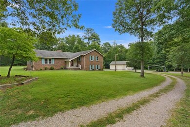 7216 W Quaker Rd, Disputanta, VA 23842 - photo 2