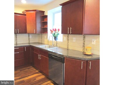 454 E Church Ln, Philadelphia, PA 19144 - photo 7