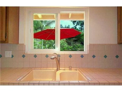 2711 Chestnut Ave, Carlsbad, CA 92010 - photo 5