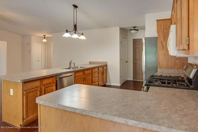 06 - 201 Churchill Downs Williamston - M