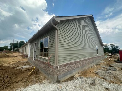 228 Harvest Park Dr, Berea, KY 40403 - photo 5