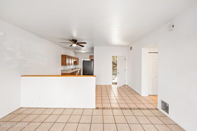 1205 E Greenlee Rd unit 1, Tucson, AZ 85719 - photo 5