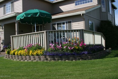 Summer Pic of Front Porch