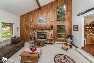 Living Room_7324-SMALL