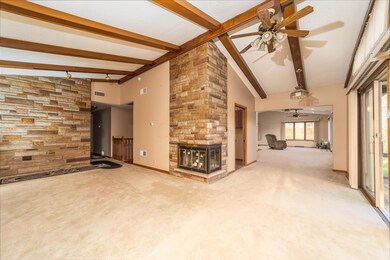 1415_Souh_Lexington_Springmill_-_Photo_1