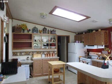 835 SE 1st Ave unit 30, Canby, OR 97013 - photo 6