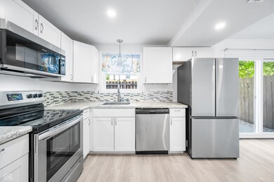 2950 2 Worlds Dr, Columbus, IN 47201 - photo 4