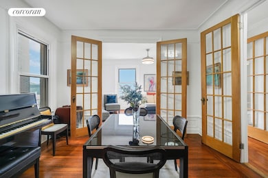 875 W 181st St unit 4L, New York, NY 10033 - photo 3