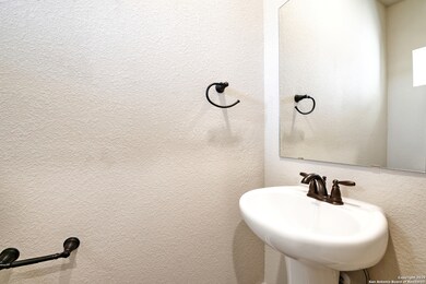 11318 Clearmine St unit 101, San Antonio, TX 78224 - photo 5