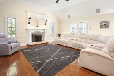 273 Rockland St, Hingham, MA 02043 - photo 6