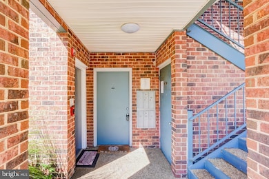 18042 Chalet Dr unit 101, Germantown, MD 20874 - photo 3