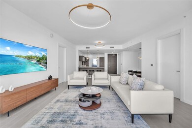 200 Biscayne Boulevard Way unit 5103, Miami, FL 33131 - photo 6