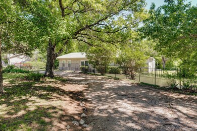 167 Normandy Ave, Azle, TX 76020 - photo 3