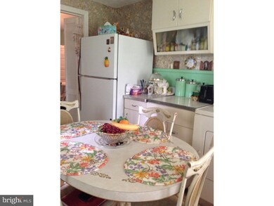 605 Highland Ave, Morton, PA 19070 - photo 4