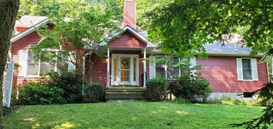 122 Millcreek Ct, Milford, PA 18337 - photo 6