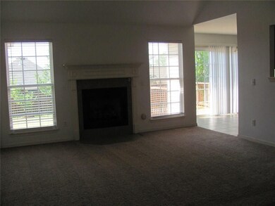 1499 Leesburg Ave, Springdale, AR 72764 - photo 2