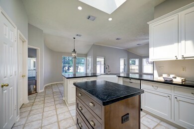 11859 Gatesden Dr, Tomball, TX 77377 - photo 6