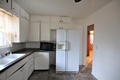 Kitchen 3