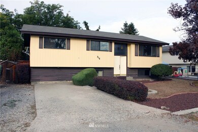 316 S James Ave, East Wenatchee, WA 98802 - photo 2