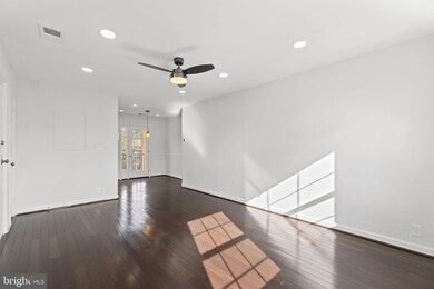 4907 30th St S unit C2, Arlington, VA 22206 - photo 5