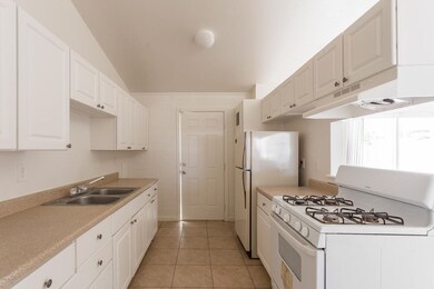 3835 Ruth Ave-5