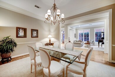 317 Sugarberry Cir, Houston, TX 77024 - photo 7