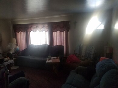 11 Pine Grove Ave, Nashua, NH 03060 - photo 4