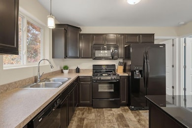 35 Cannonball Ln, Wayland, MI 49348 - photo 7