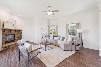 778 182nd Ave, Pella, IA 50219 - photo 3